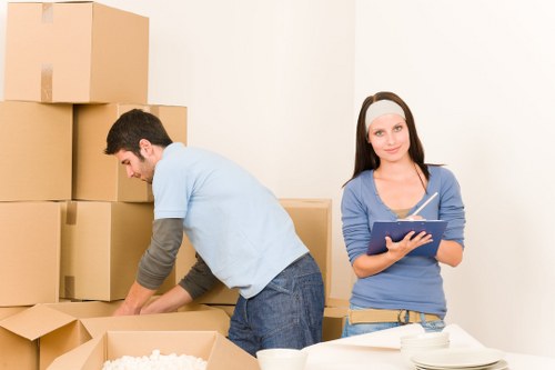 Flexible storage unit options in Southcroydon for homes and businesses