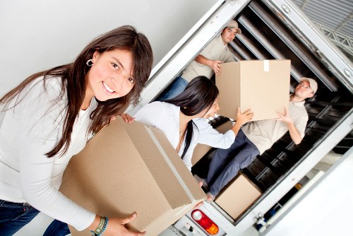 Organised storage space in Southcroydon for personal items