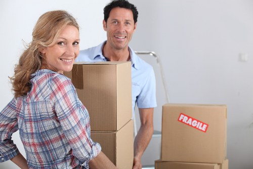 Specialist packing support for fragile belongings in Southcroydon