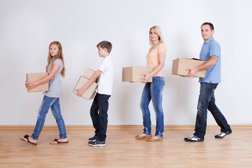 Flexible self storage options in Southcroydon for homes and businesses